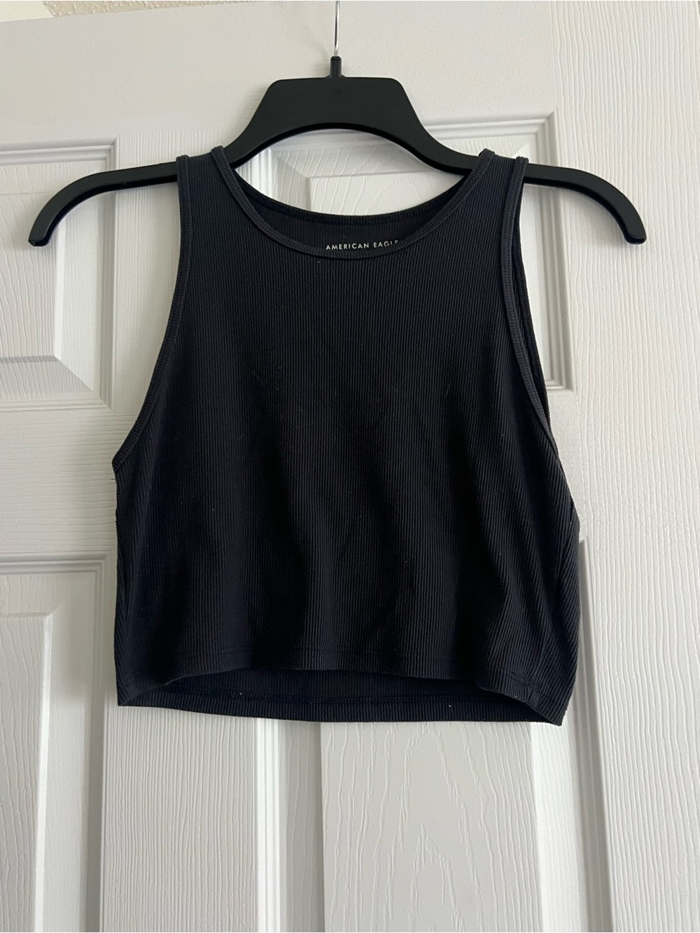 American Eagle Outfitters Black Ribbed Cropped Tank